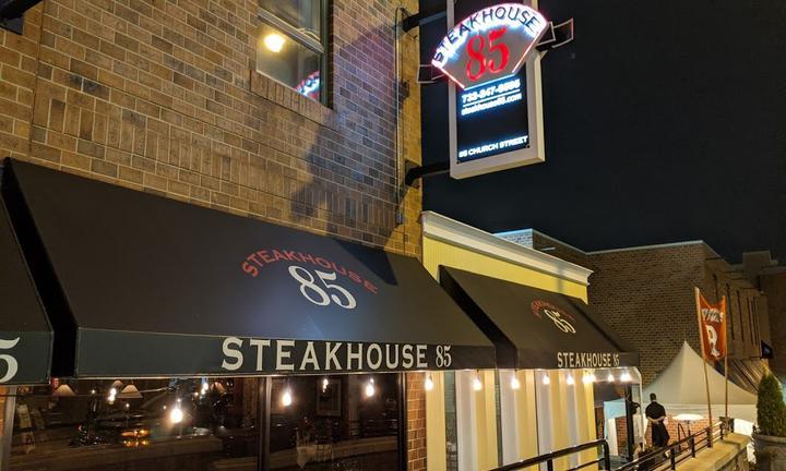 Steakhouse & Bar River